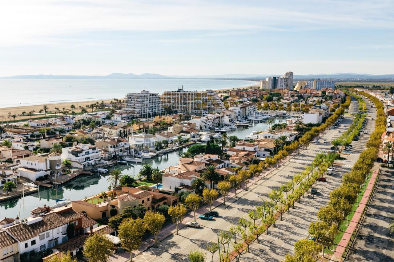 Xon'S Platja Ha Hotel Empuriabrava Exterior photo