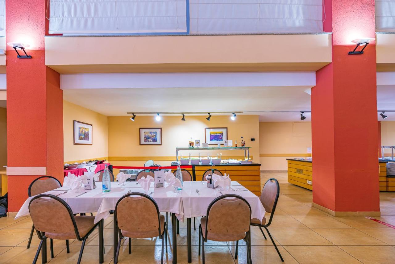 Xon'S Platja Ha Hotel Empuriabrava Exterior photo